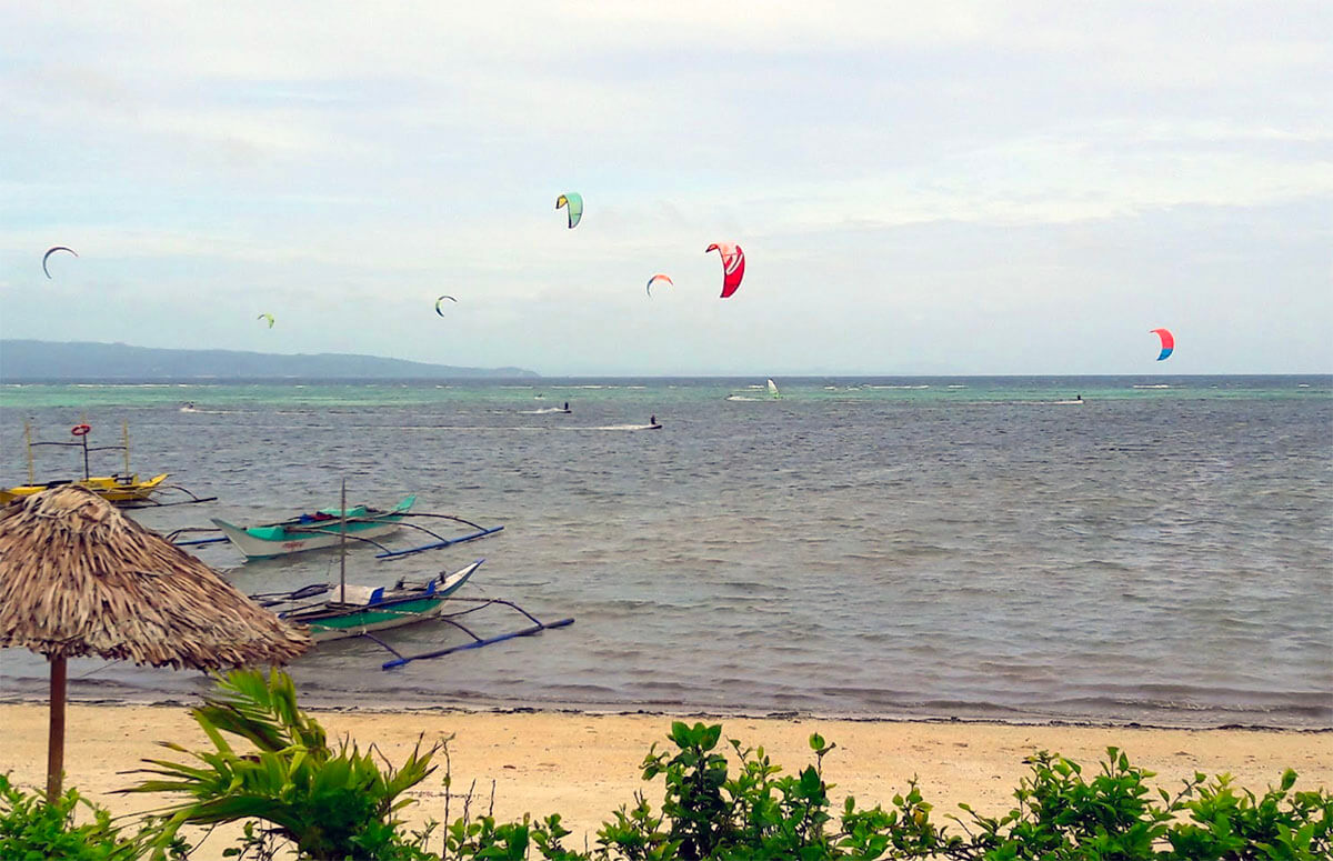 Lugutan Beach, Boracay