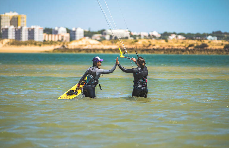Kitesurfing lessons and courses in Lagos, Portugal