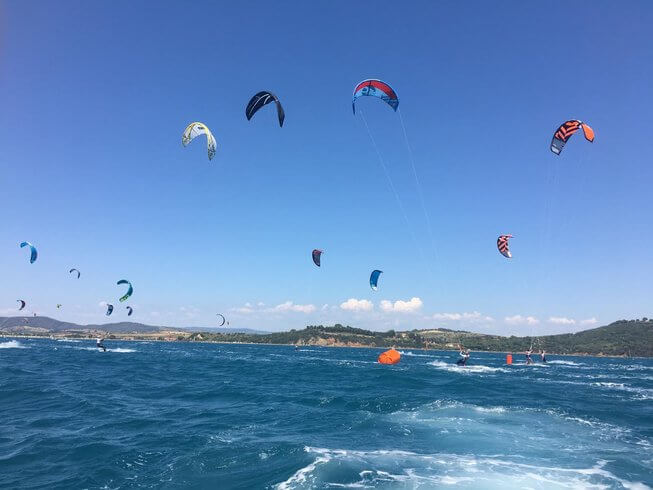 Awesome Kitesurfing Days in Talamone, Tuscany