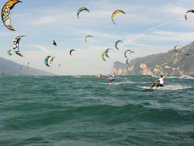 Rent Kite Plus Assistance, Lake Garda, Italy