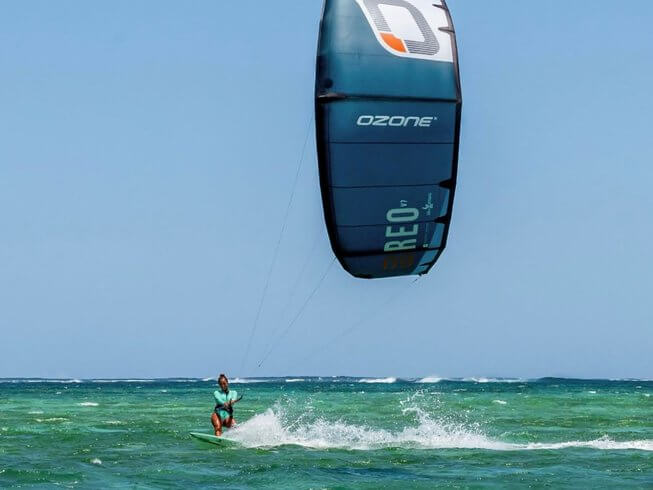 Kitesurfing with Beachfront Accommodation in Gran Canaria, Spain
