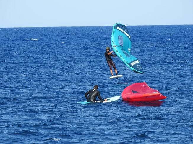 5 Day Wing Foil for Beginners in Santorini, Greece