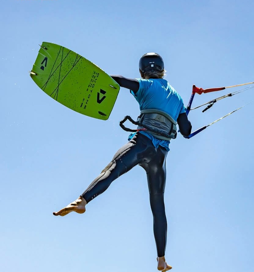 Where to learn kitesurf in Sicily?