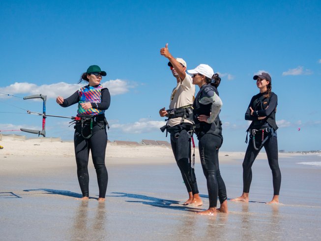 10 Day Unforgettable Kitesurf and Safari Trip in the Cape Peninsula, South Africa