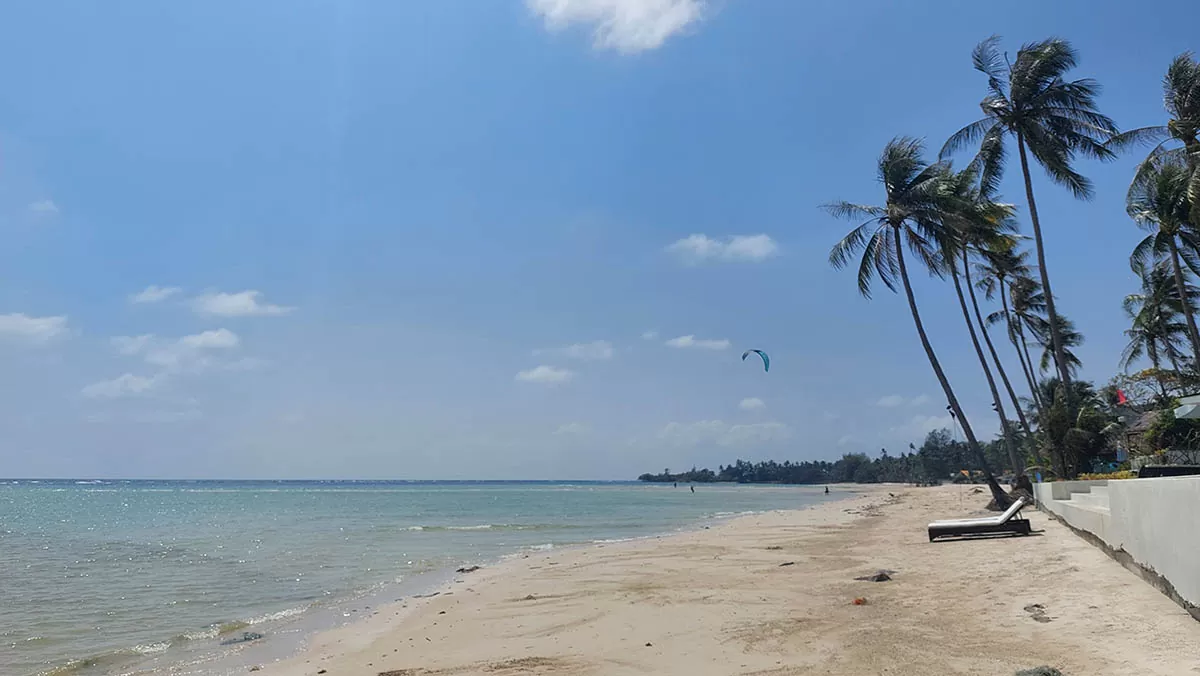 Coral Beach (Nahai Beach)