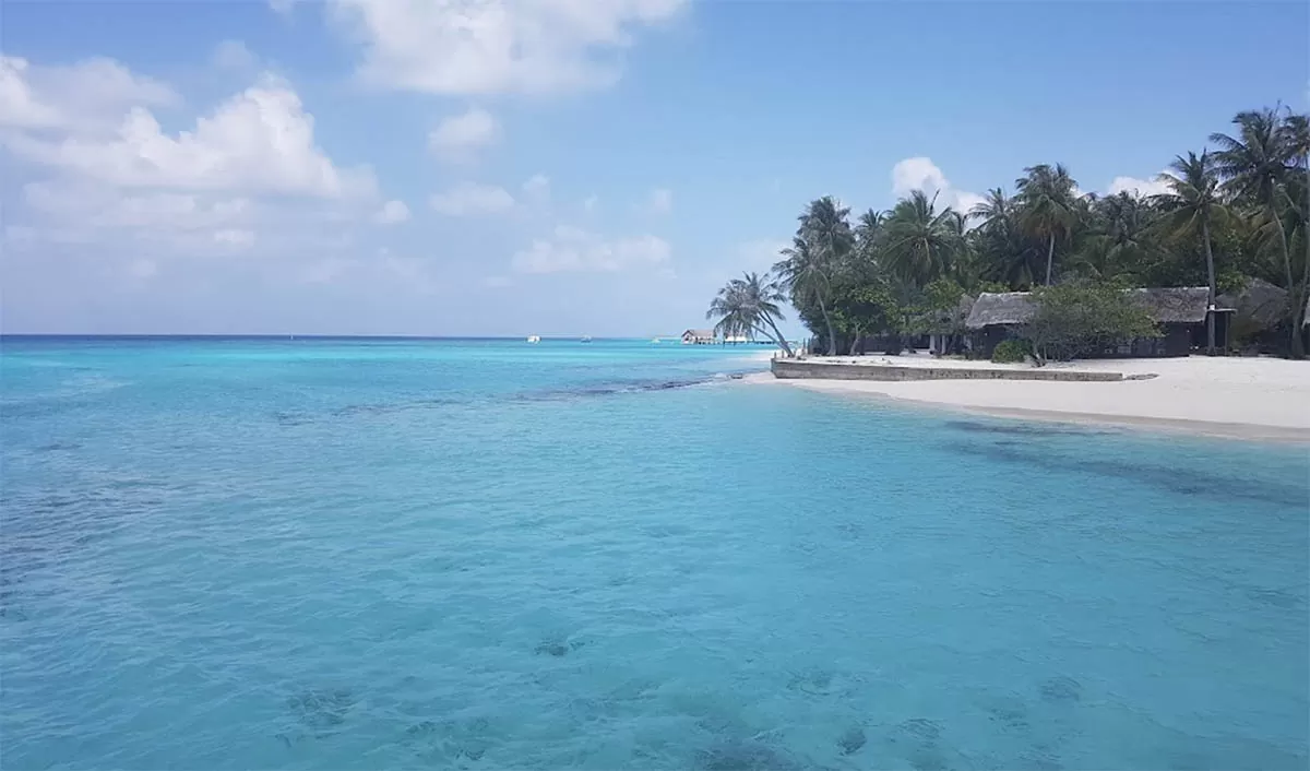 Madhiriguraidhoo – Palm Beach Resort & Spa