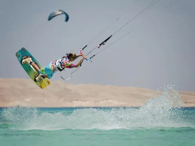 Luxury Kitesurfing Liveaboard Boat Trip in Hurghada, Egypt