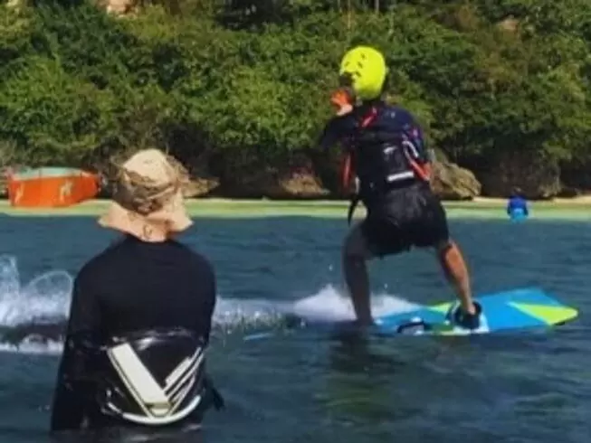 Full Beginner Kite Surf Course in Boracay, Philippines